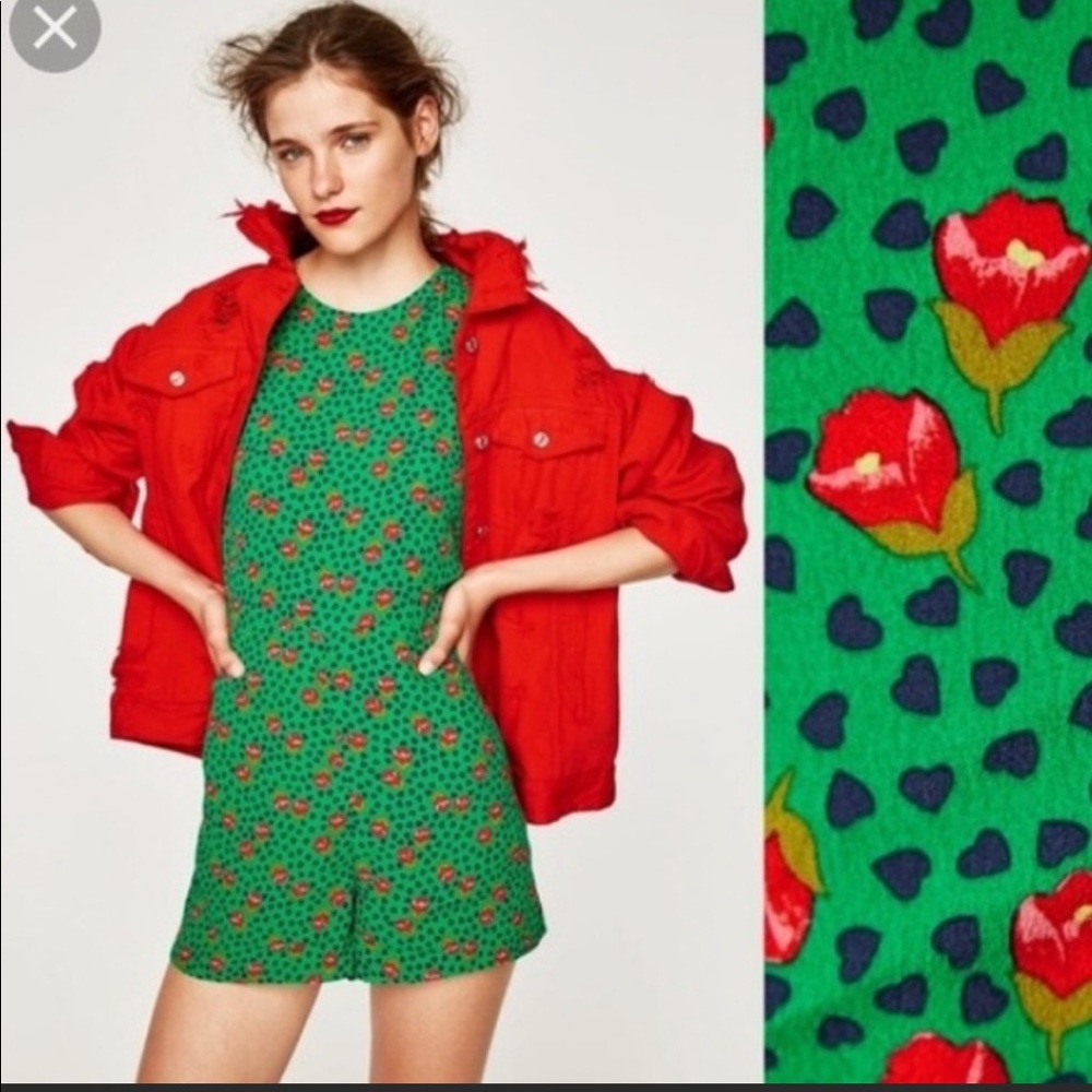 ⭐️Zara Green Romper